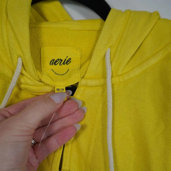 Aerie Hoodie Womens XS Yellow‎ Hooded Sweatshirt Oversized Beachy Athleisure - Picture 5 of 6